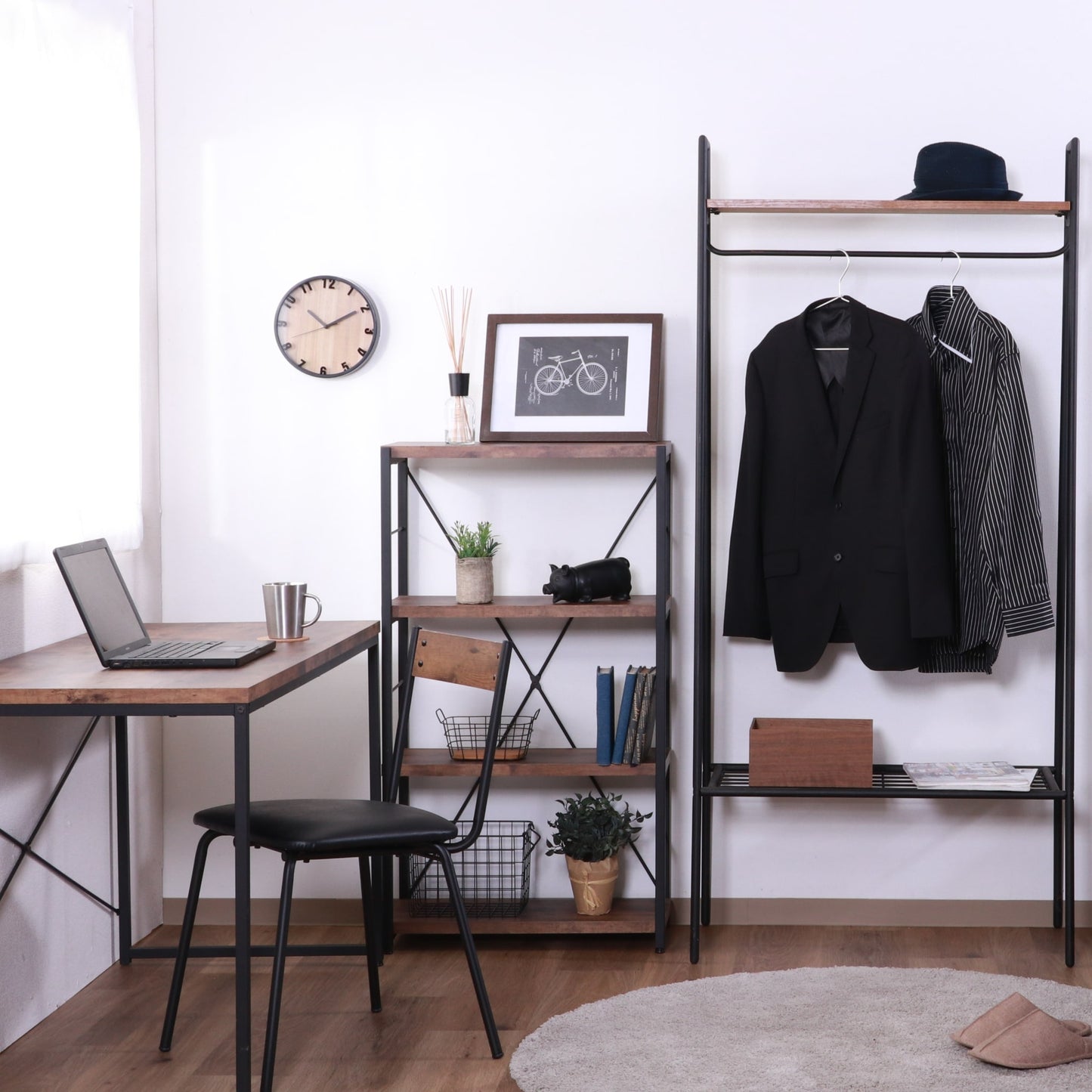 木目が美しいヴィンテージ風ワークデスク