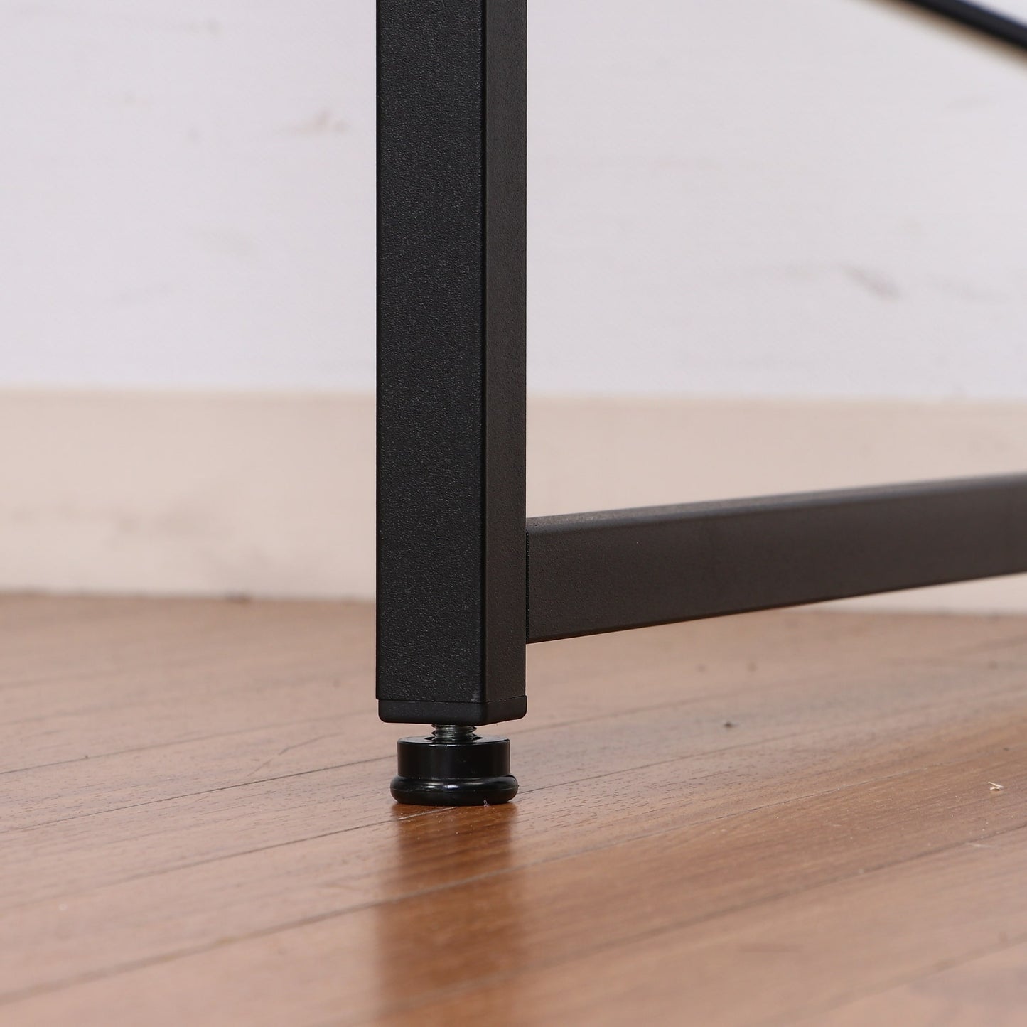 木目が美しいヴィンテージ風ワークデスク