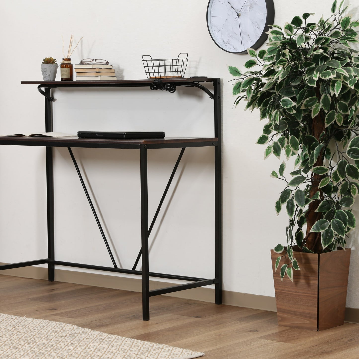 折りたたみ可能棚付きワークデスク