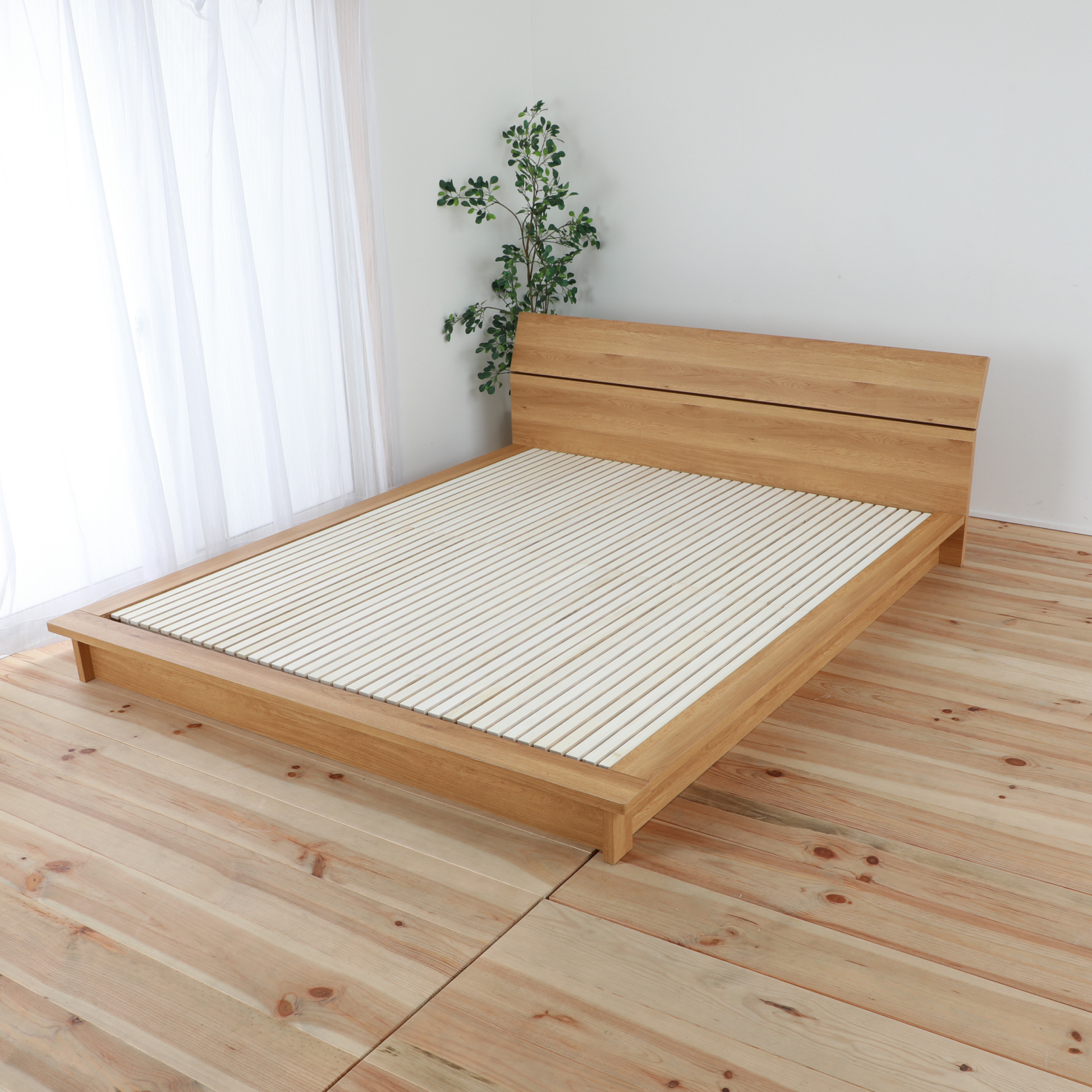 すのこのデザインローベッド ダブルベッド-weshop interior すのこのデザインローベッド ダブルベッド-weshop interior